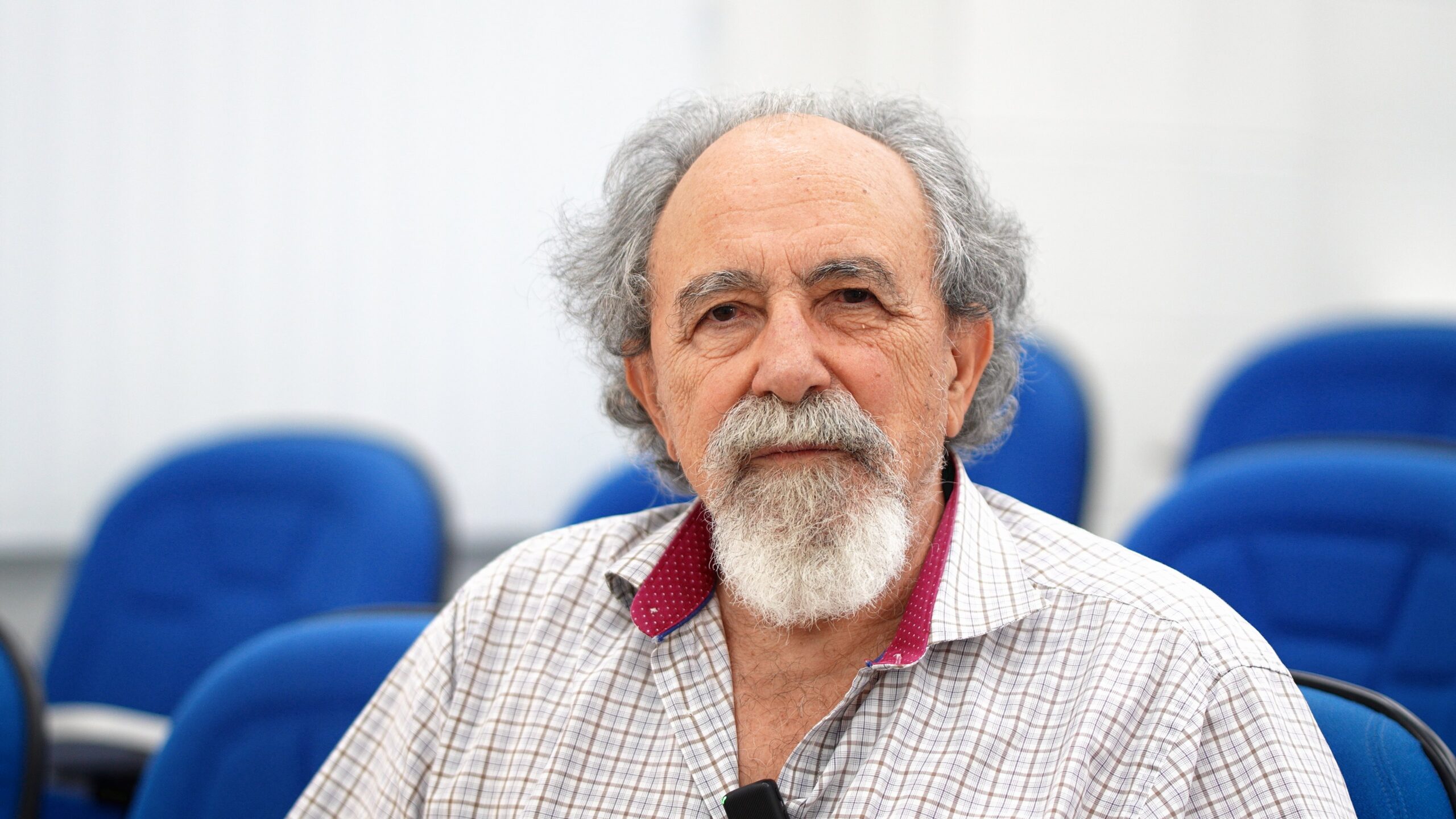 VIDEO CURSO GEOFÍSICA.00_01_12_18.Still003_1